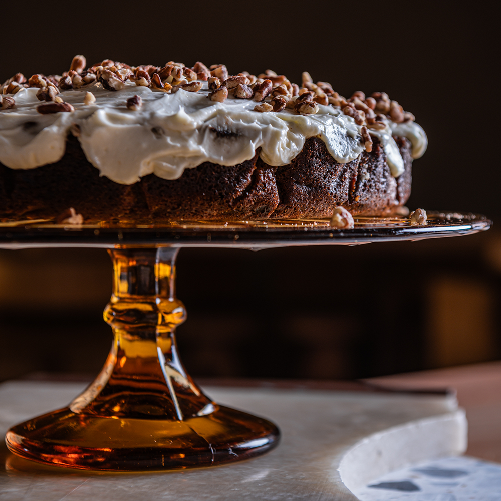 Kawa Club Galerie Bortier Bruxelles Gateau présentoir vue latérale